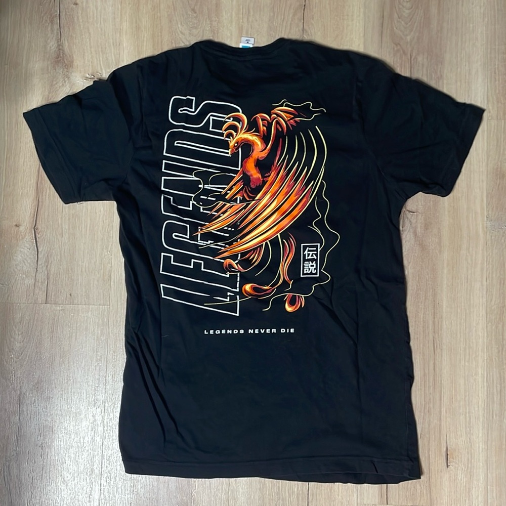 Tuned in Tokyo Legends Never Die T-Shirt. Phoenix. Black. Medium. GUC.